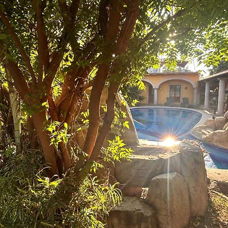 ホテル Casa De Alegria ロ・デ・マルコス エクステリア 写真